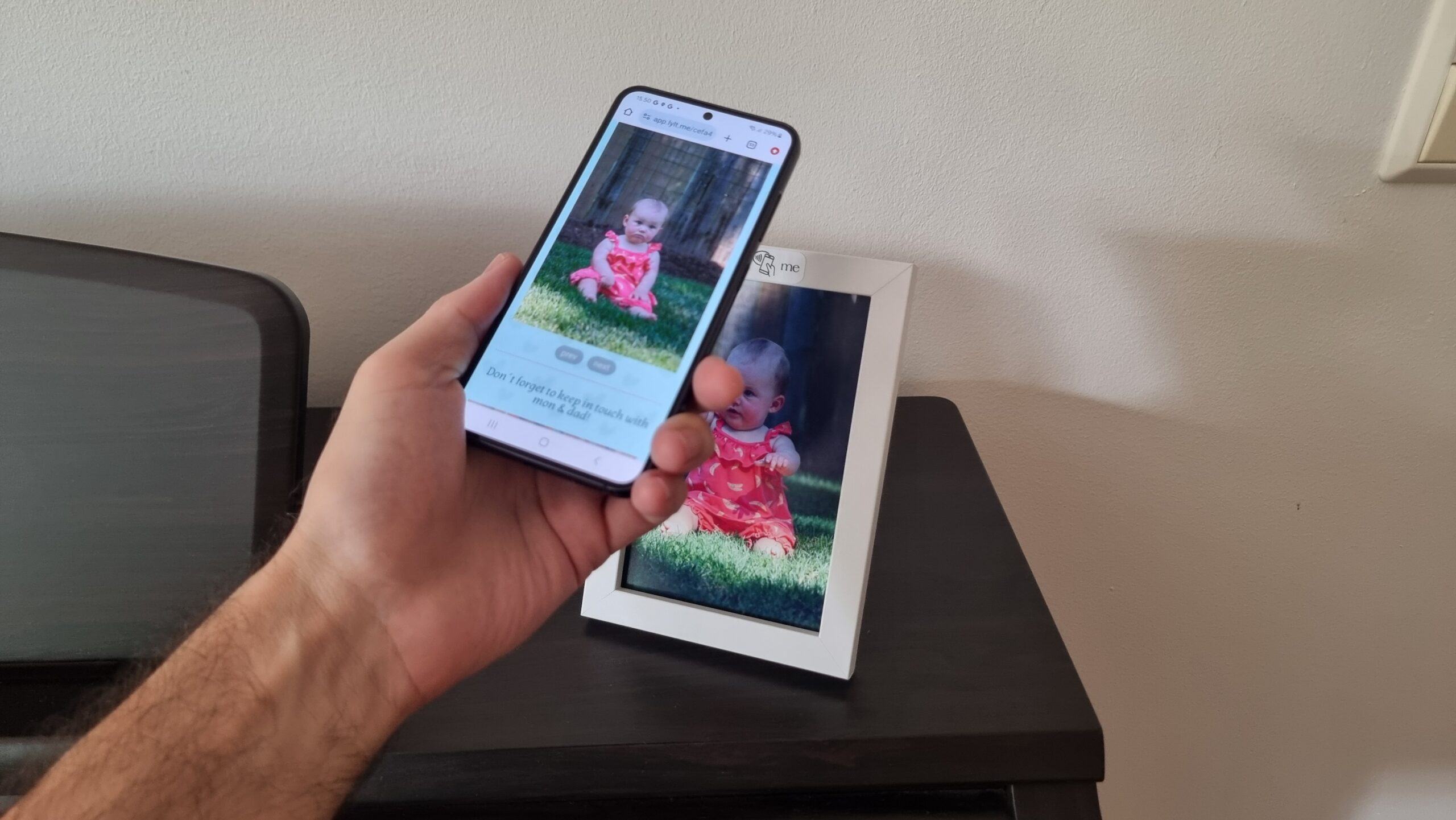 What is an NFC frame and why is it revolutionizing personalized gifts?